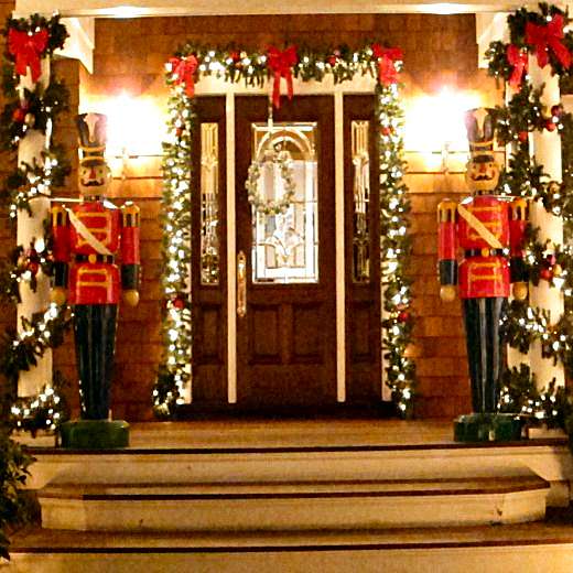 Christmas Home Decorators Residential